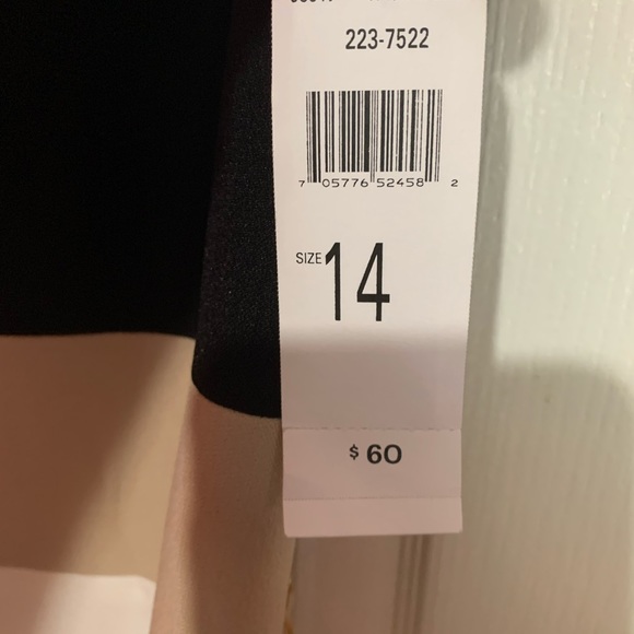 New with tags women studio one dress - Picture 2 of 4